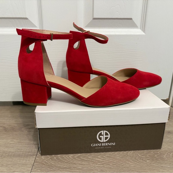Giani Bernini Red Suede Block Heels - Picture 2 of 8